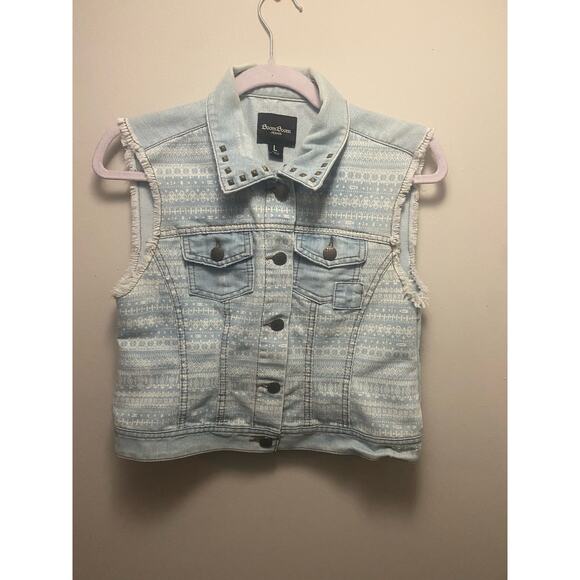 Boom Boom Jeans Tribal Print Studded Denim Vest - Size Large - Picture 1 of 3